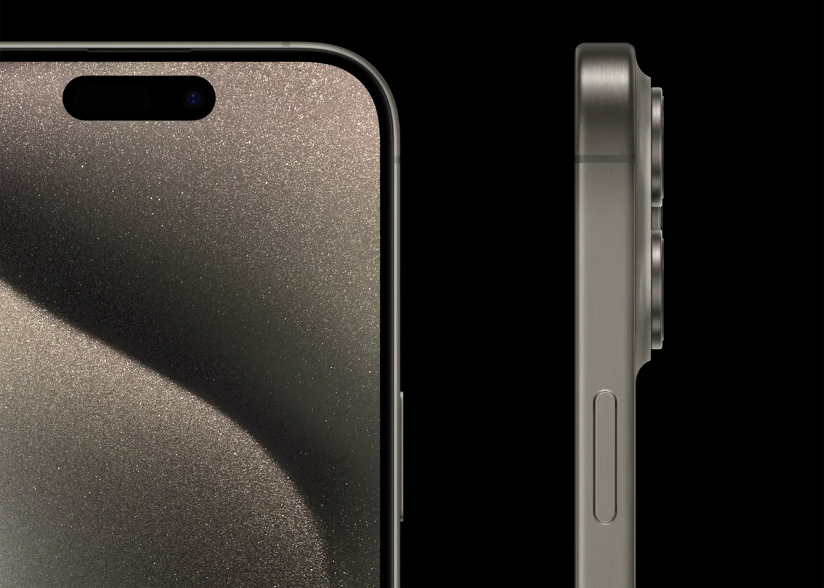 iPhone 15.