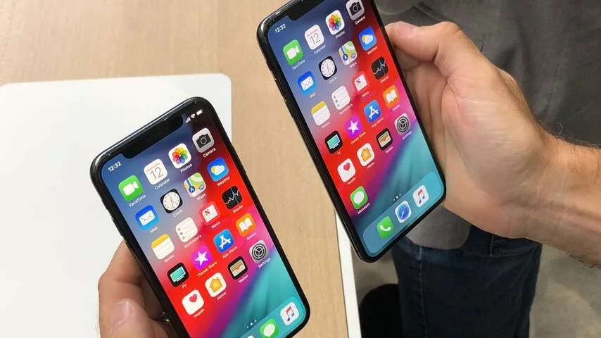 iPhone XS