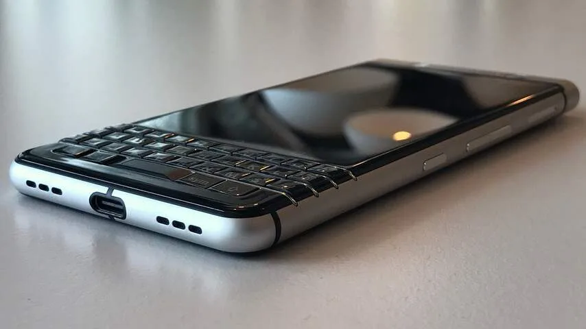 BlackBerry KeyOne