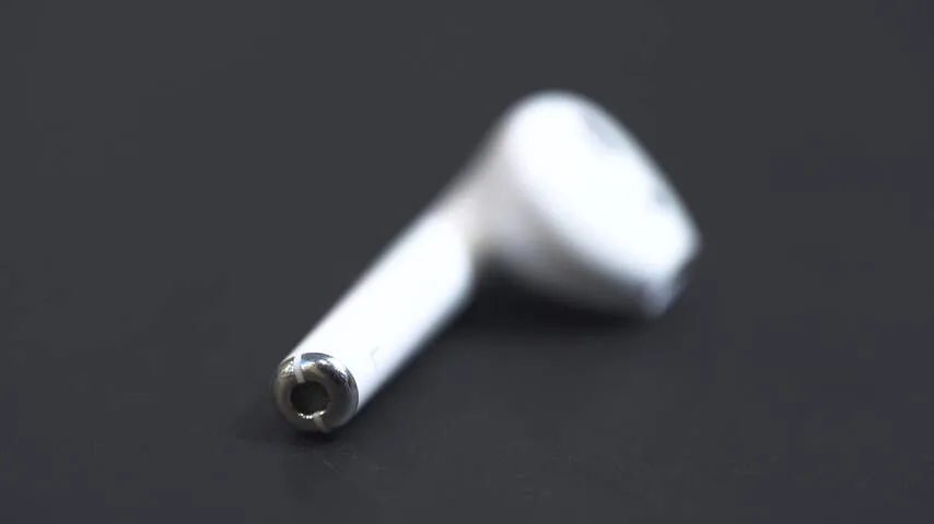 AirPods
