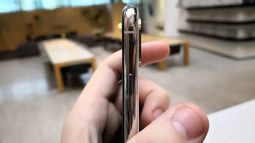 iPhone X