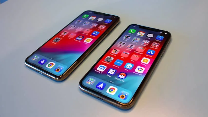 De XS en XS Max zijn op het scherm na identiek.