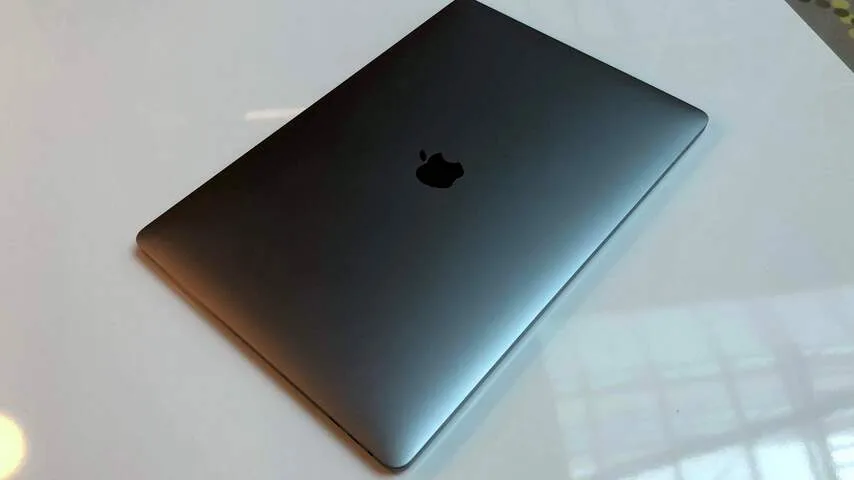 MacBook Pro (2018)