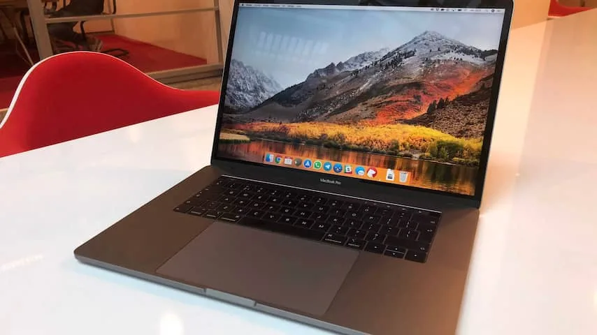 MacBook Pro (2018)